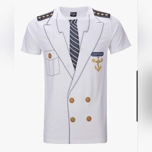 Captain Costume Graphic Short Sleeve T-Shirt Size L